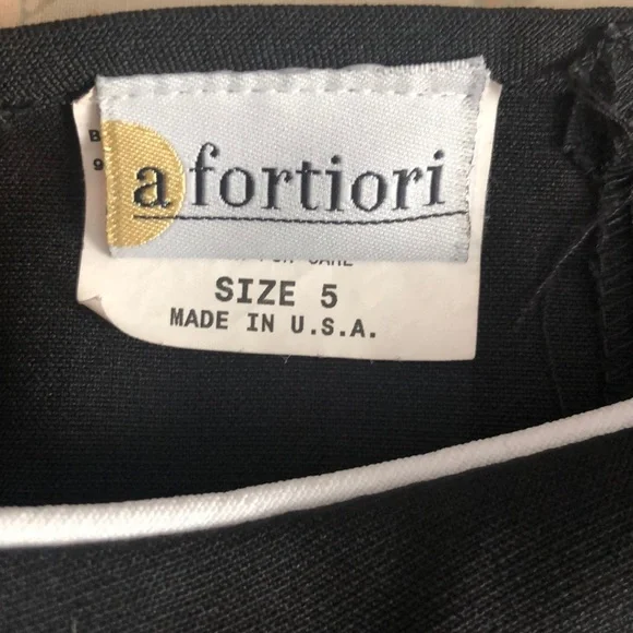 Little black Dress - Size 5 - Picture 3 of 3